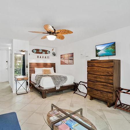 Downtown Hawaiian Paradise Condo With Hot Tub, Pool & Beach - Kona Islander Inn Kailua-Kona Bagian luar foto