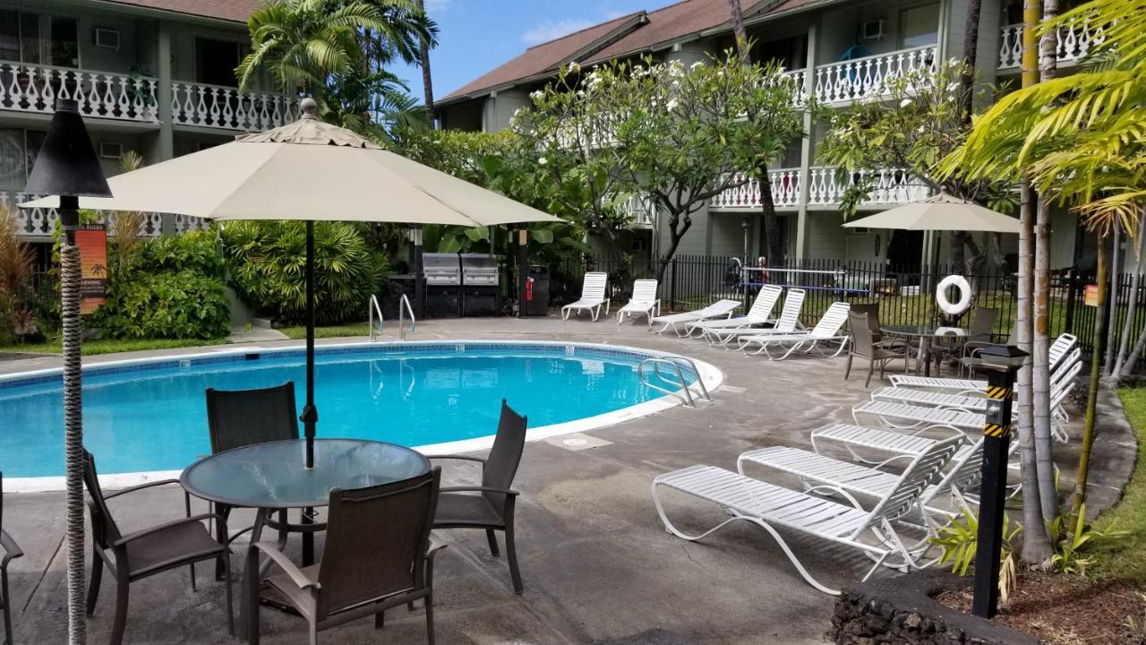 Downtown Hawaiian Paradise Condo With Hot Tub, Pool & Beach - Kona Islander Inn Kailua-Kona Bagian luar foto