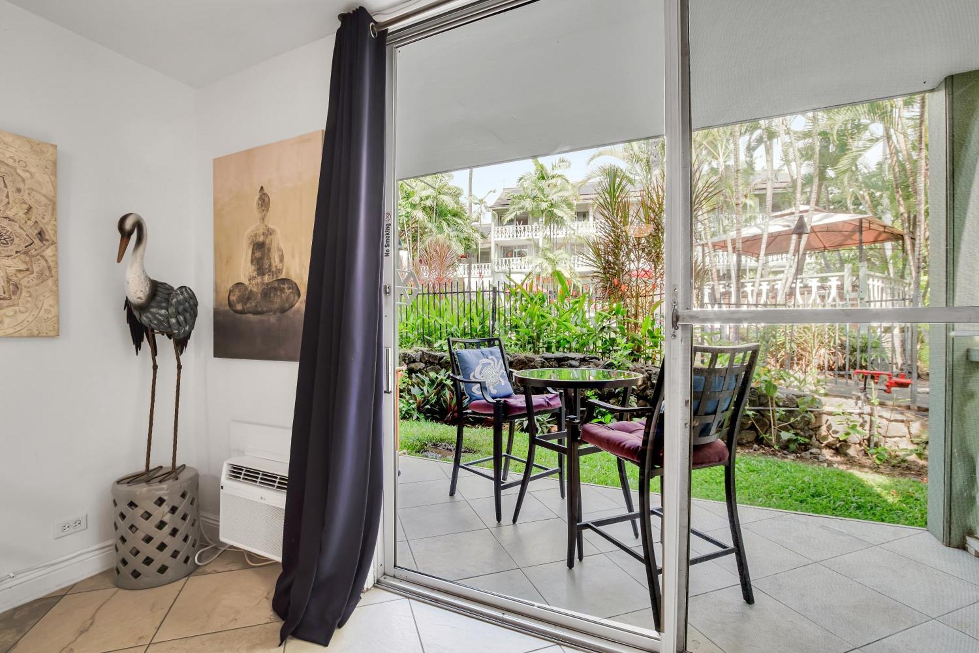Downtown Hawaiian Paradise Condo With Hot Tub, Pool & Beach - Kona Islander Inn Kailua-Kona Bagian luar foto