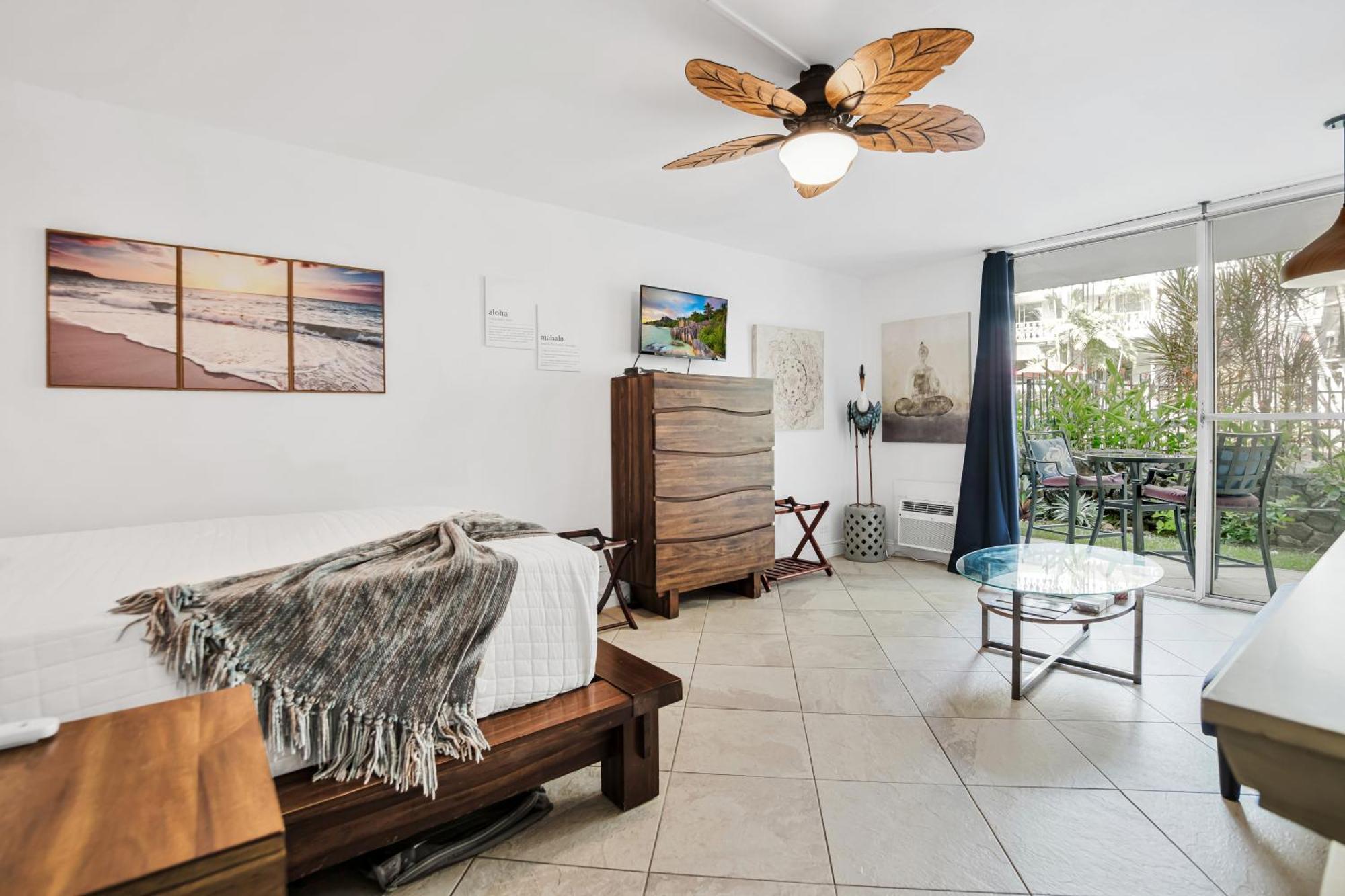 Downtown Hawaiian Paradise Condo With Hot Tub, Pool & Beach - Kona Islander Inn Kailua-Kona Bagian luar foto